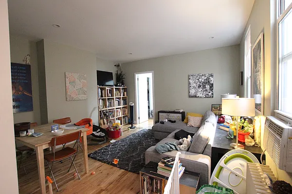 Rented by Bedford 6 Real Estate | media 11