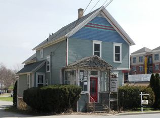109 N Main St, Algonquin, IL 60102