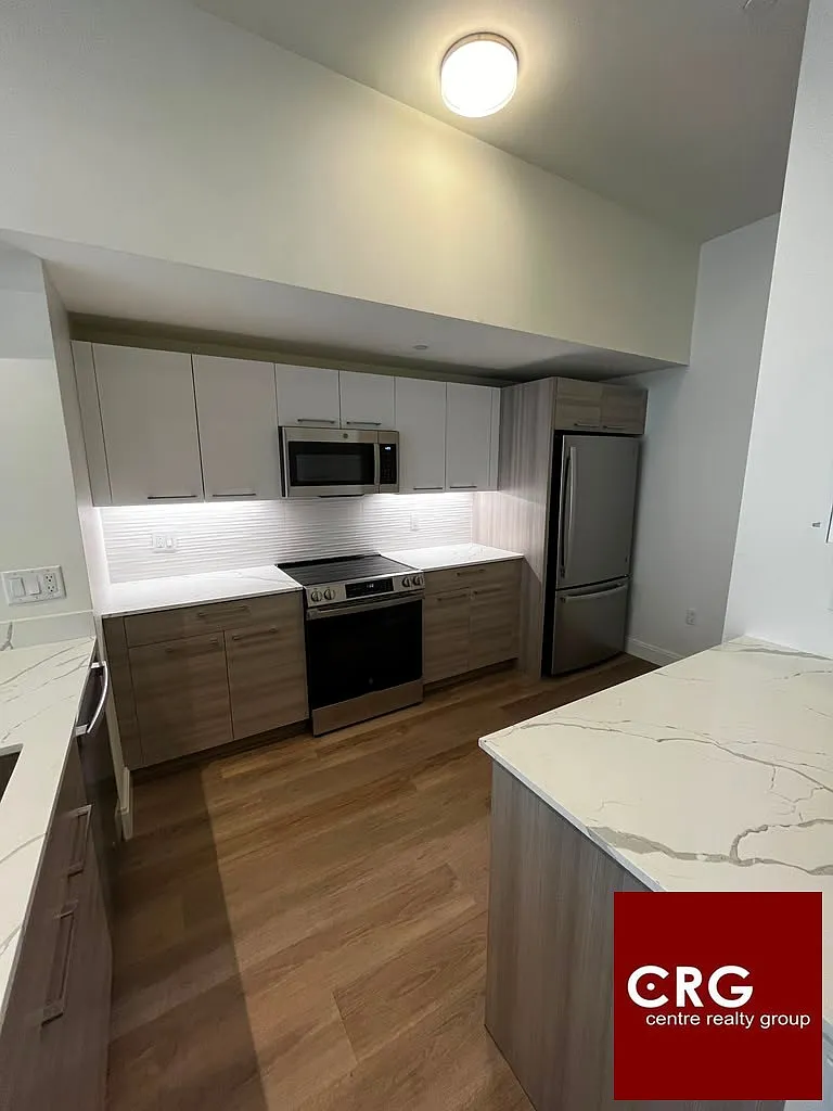 1 bed, 1.0 bath, $3,400 — Photo 1