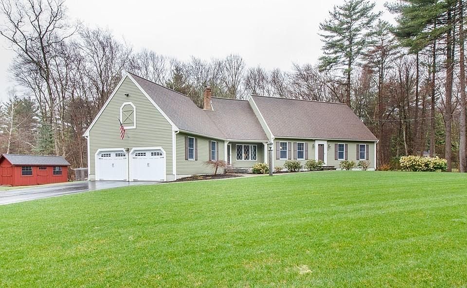 1st image of 16 Heritage Dr