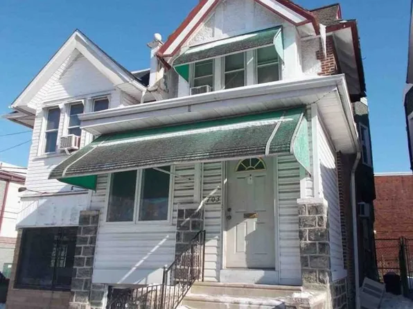 703 S 59th St, Philadelphia, PA 19143
