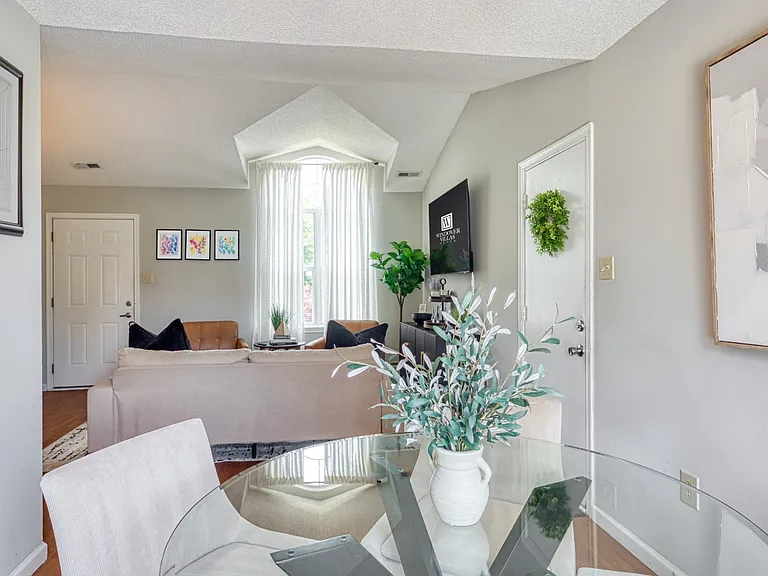 Windover Villas Single Family Homes — Photo 7