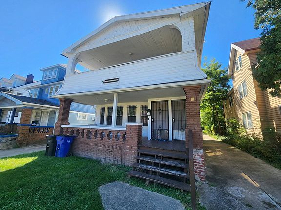 2nd image of 942 Eddy Rd #3