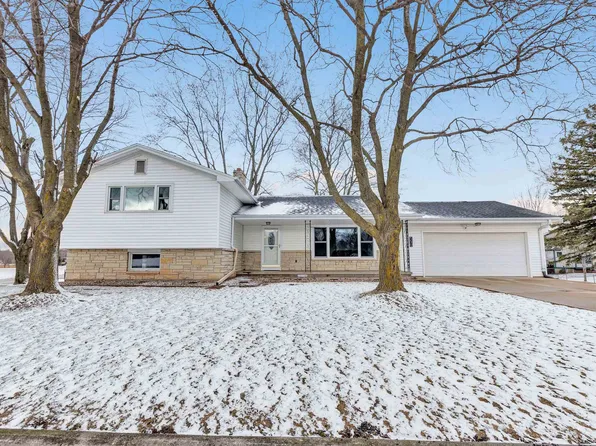 350 Church St, Denmark, WI 54208