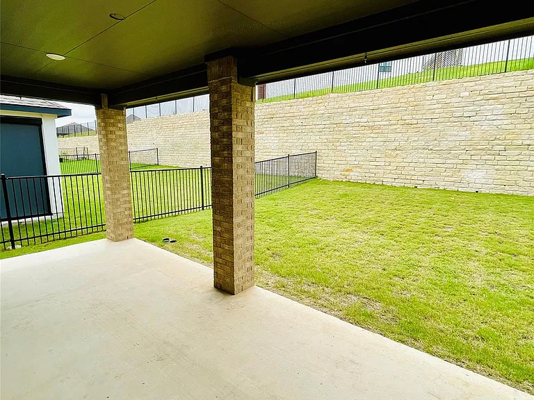 1401 Brescia Walk — Photo 16