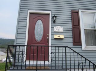 341 Center Ave APT 3, Jim Thorpe, PA 18229