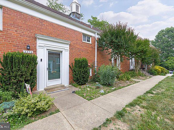 3rd image of 3376 Martha Custis Dr