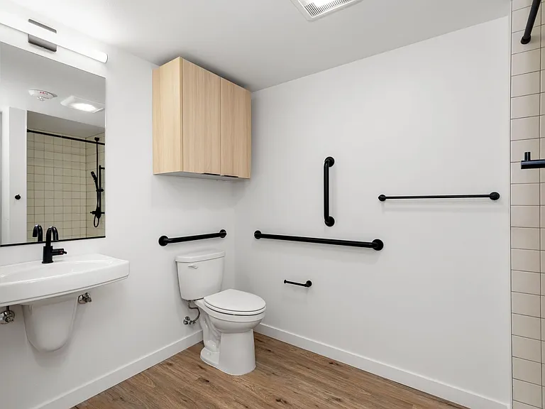 CHRONICLE: Stylish Wallingford Studios with Full Appliance Package & Premium Amenities — Photo 50