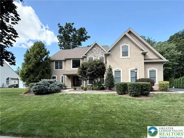 6139 Palomino Dr, Allentown, PA 18106