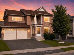 373 Wood Duck Ln, Newmarket, ON L3X 2X8