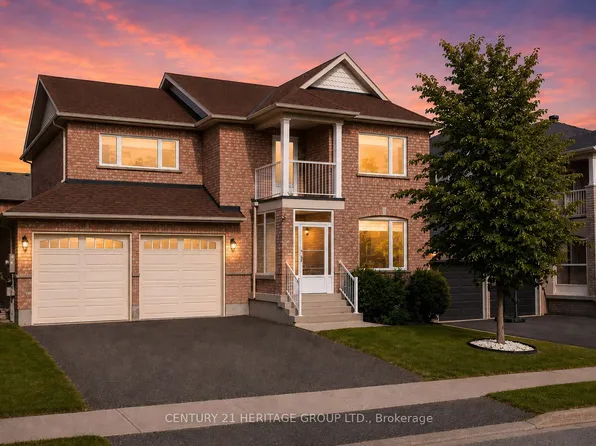 373 Wood Duck Ln, Newmarket, ON L3X 2X8