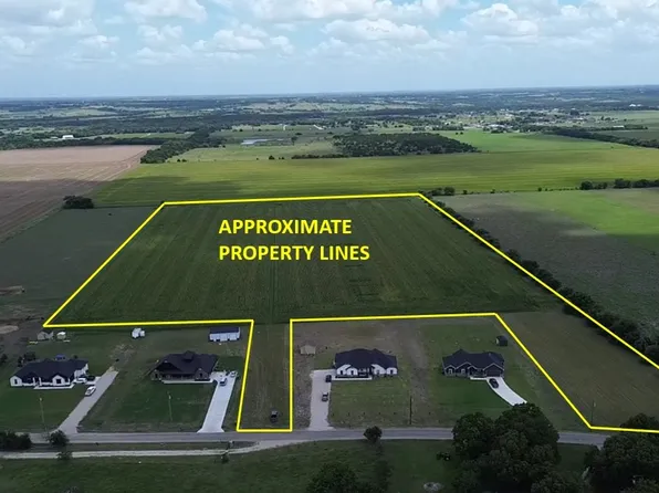 550 Hampel Rd, Palmer, TX 75152
