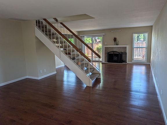 2nd image of 4586 Shadowhurst Ct