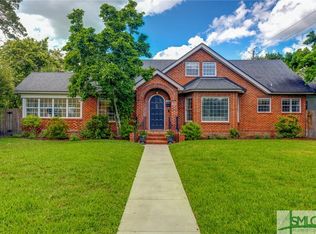 330 Columbus Dr, Savannah, GA 31405