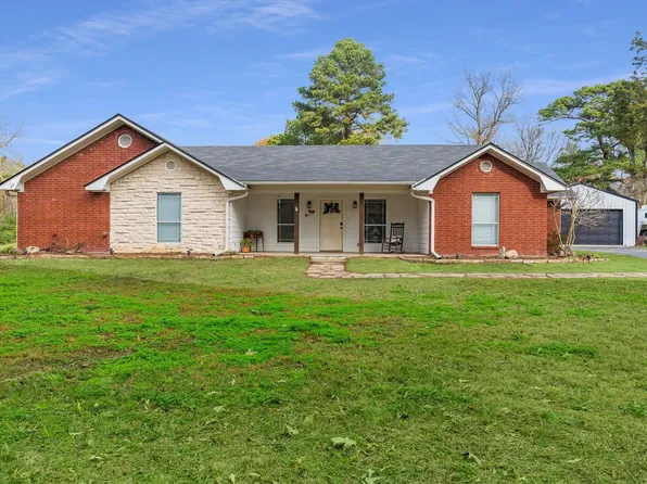 1934 Silk Tree Rd, Gilmer, TX 75645