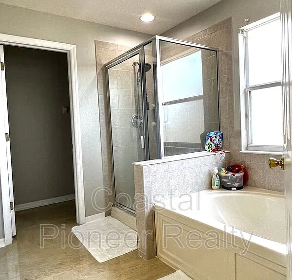 8848 Cameron Crest Dr — Photo 16
