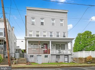 909 N 3rd St, Pottsville, PA 17901