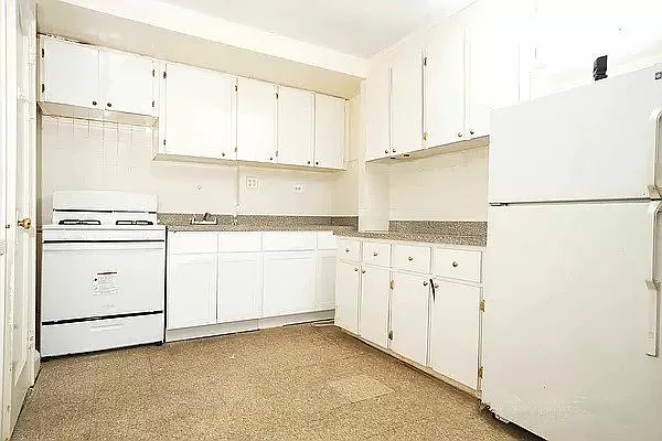 Rented by Duradox Management LLC | media 2