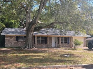 2110 Miller St, Pascagoula, MS 39581