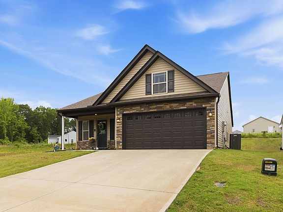 4th image of 1331 Martin Rd