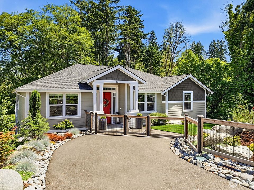 1st image of 307 Puyallup Street