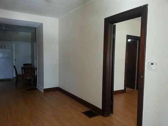 4th image of 1414 Olive St