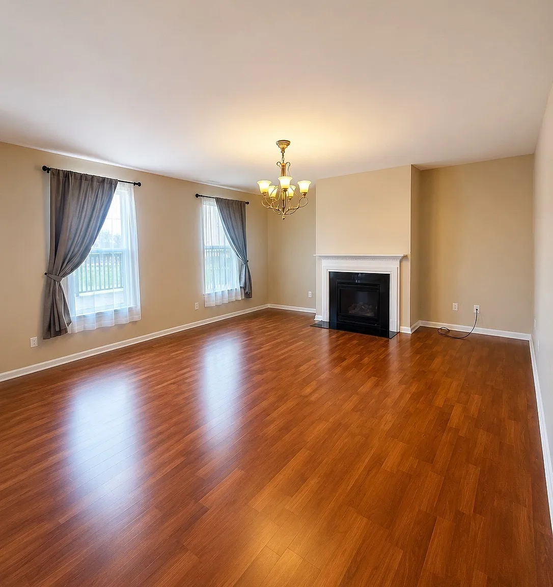 4 bed, 2.5 bath, 2347 sqft, $2,300 — Photo 3