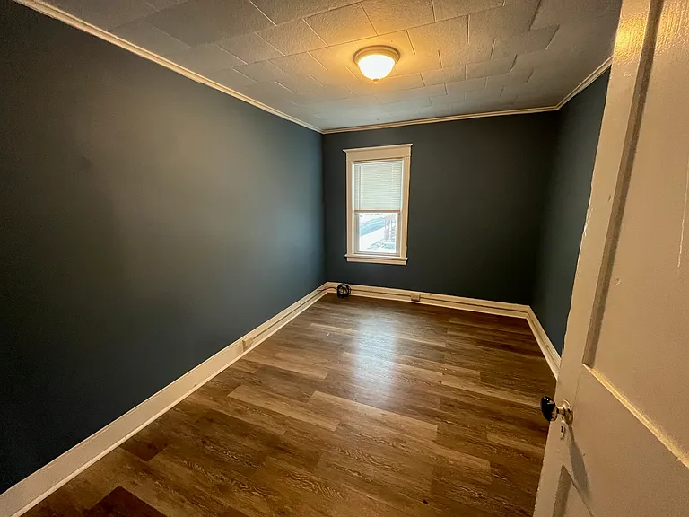 316-318 S Frankfort St #2 — Photo 8