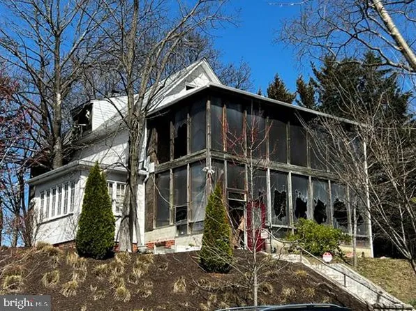 500 E 42nd St, Baltimore, MD 21218