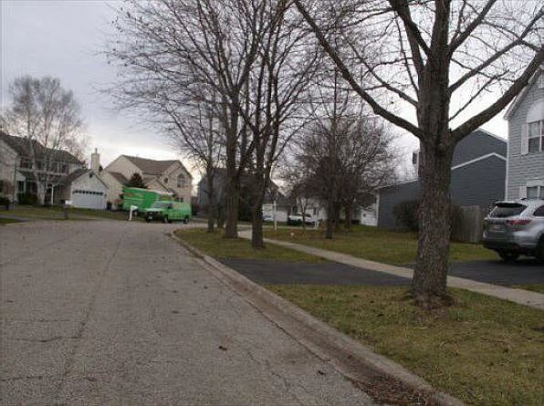 2nd image of 1357 Regency Ln