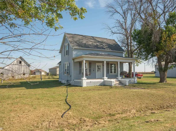 1630 E County Rd, Basco, IL 62313