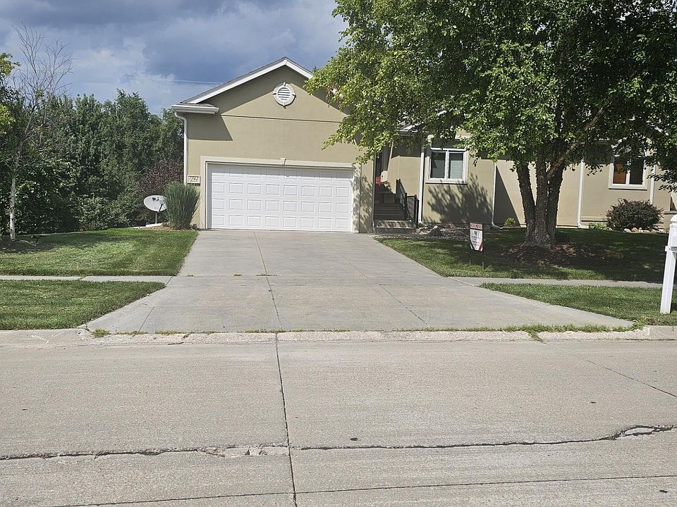 1st image of 7742 Phares Dr