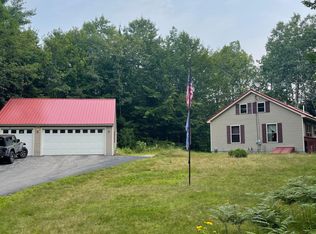 555 Main St, Sumner, ME 04292