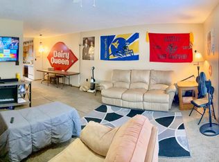 569 1st St #567, Morgantown, WV 26505