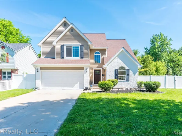 2344 Marklawn Ct, Waterford, MI 48329