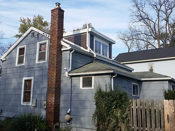 3rd image of 1312 Broadway St