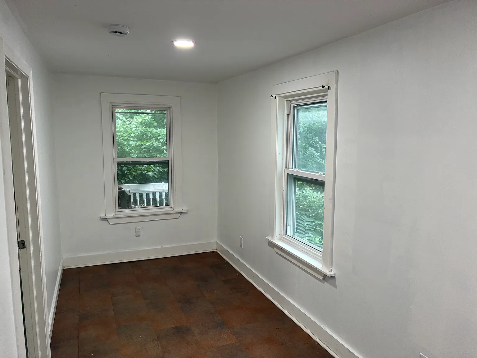 1 bed, 1000 sqft, $1,350 — Photo 2
