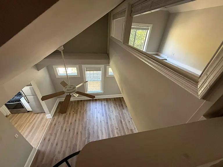 747 Barnett St NE #3 — Photo 10