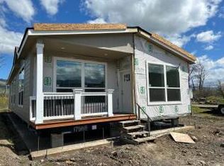 333 Mountain View Dr UNIT 28, Talent, OR 97540