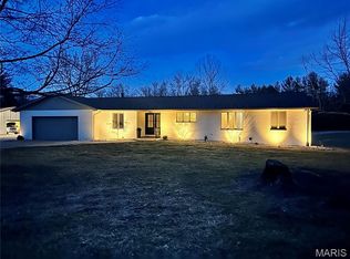 2100 Marine Rd, Highland, IL 62249