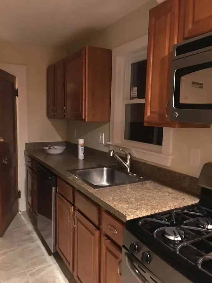 2 bed, 1150 sqft, $2,995 — Photo 2