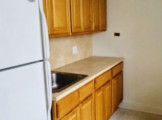 3078 38th St APT 2D, Astoria, NY 11103