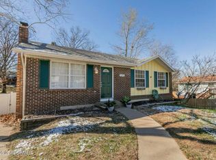 1335 Grandview Dr, Jefferson City, MO 65109