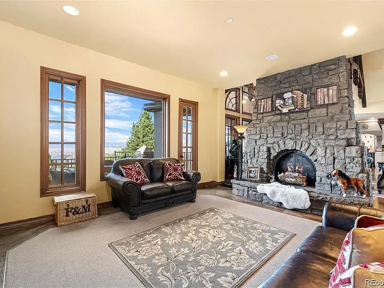 3440 Medallion Rd — Photo 17