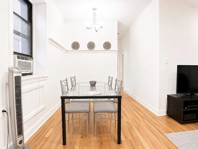 353 Amsterdam Ave #2 — Photo 3