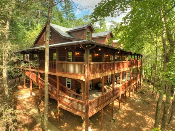 390 Twin Creeks, Blue Ridge, GA 30513