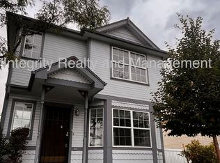 1695 S Buckley Cir, Aurora, CO 80017