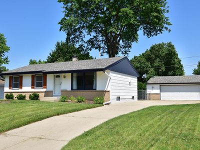 W241N6590 Spruce STREET, Sussex, WI, 53089