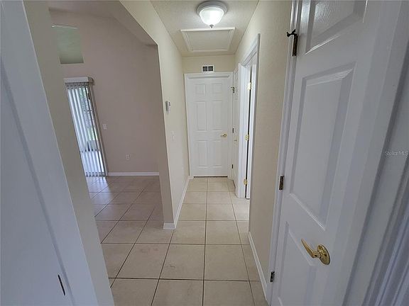 2nd image of 921 Westwinds Dr #921