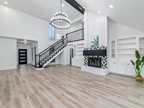 14727 Mesita Drive, Houston, TX 77083